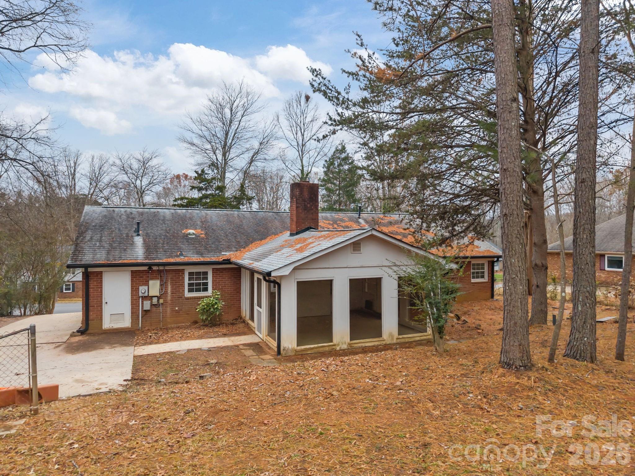 1045 S Magnolia Street Mooresville NC 28115