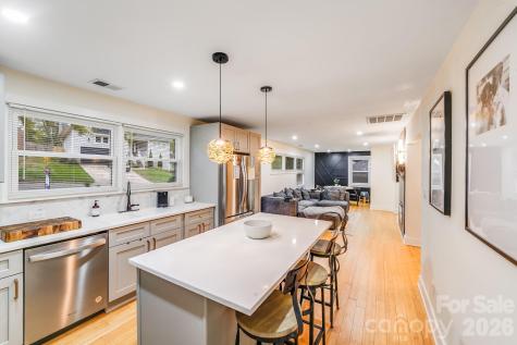 4910 Valley Stream Road Charlotte NC 28209