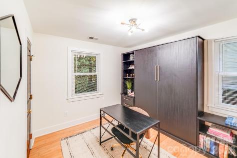 4910 Valley Stream Road Charlotte NC 28209