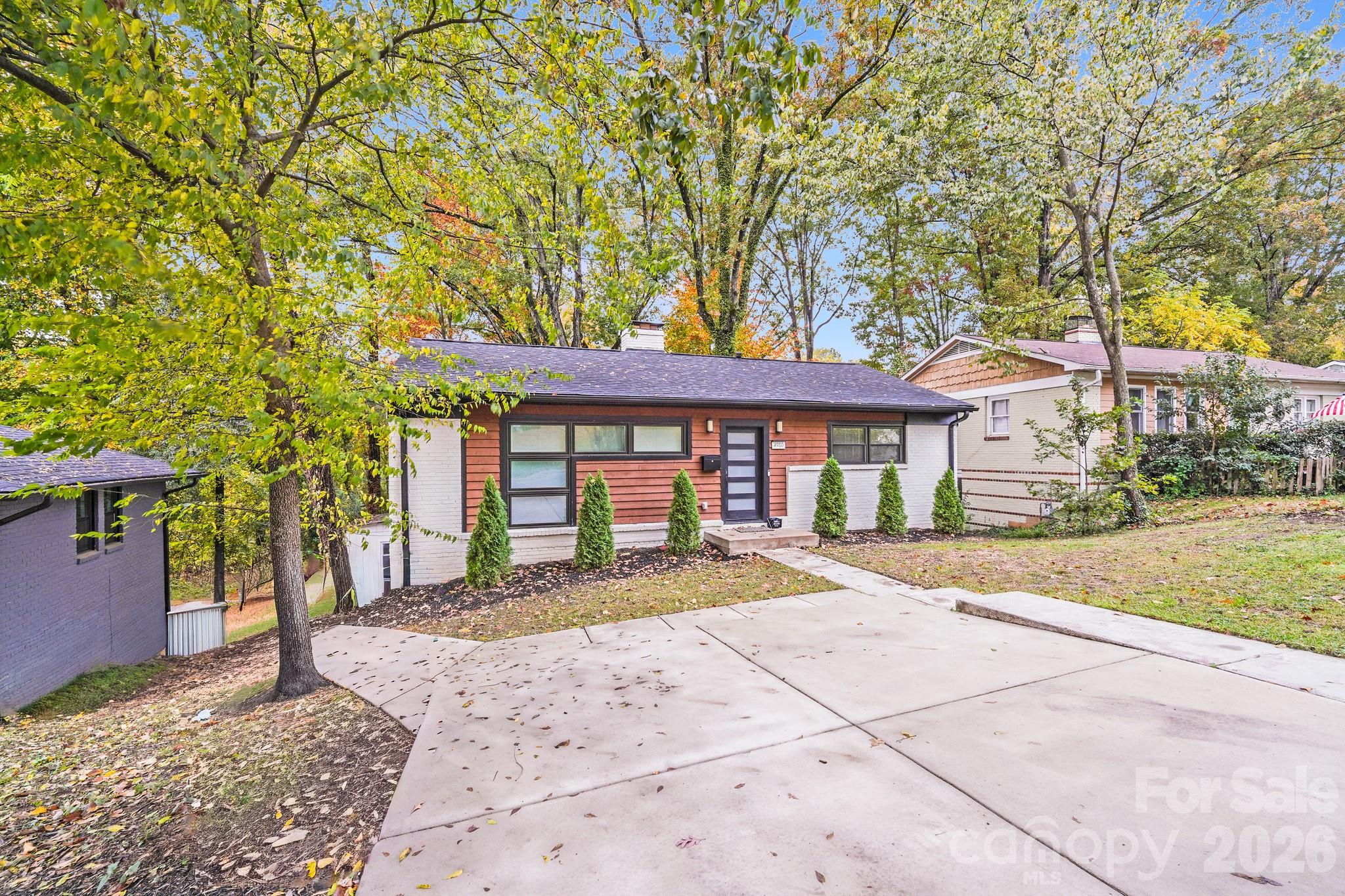 4910 Valley Stream Road Charlotte NC 28209