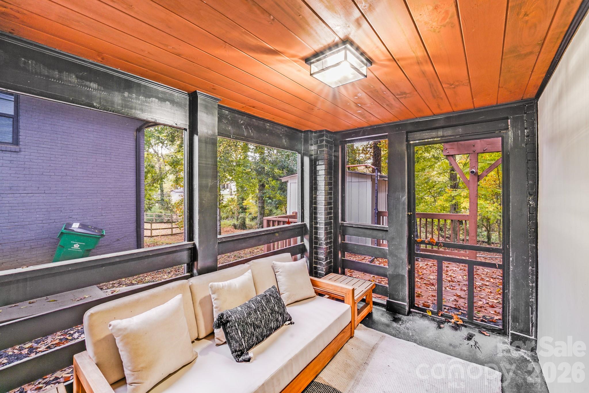 4910 Valley Stream Road Charlotte NC 28209