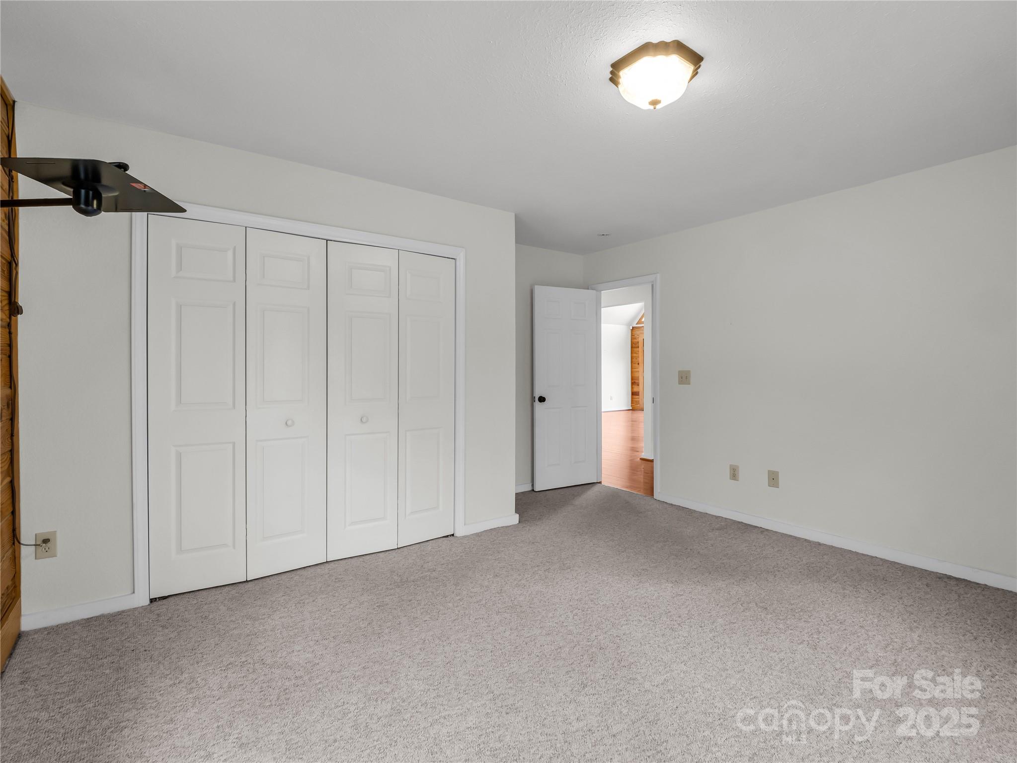 134 Raleigh Drive Lake Lure NC 28746