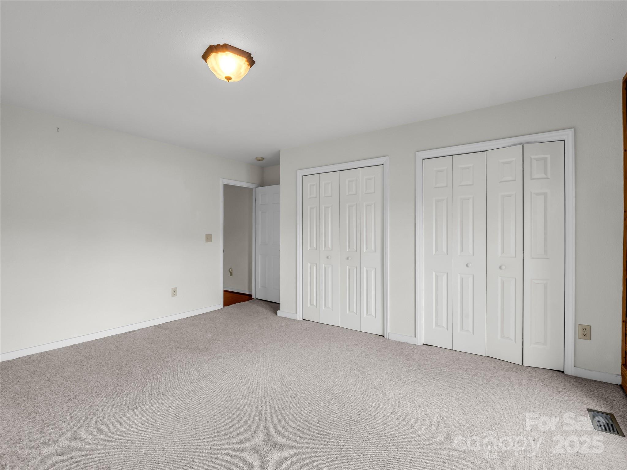134 Raleigh Drive Lake Lure NC 28746