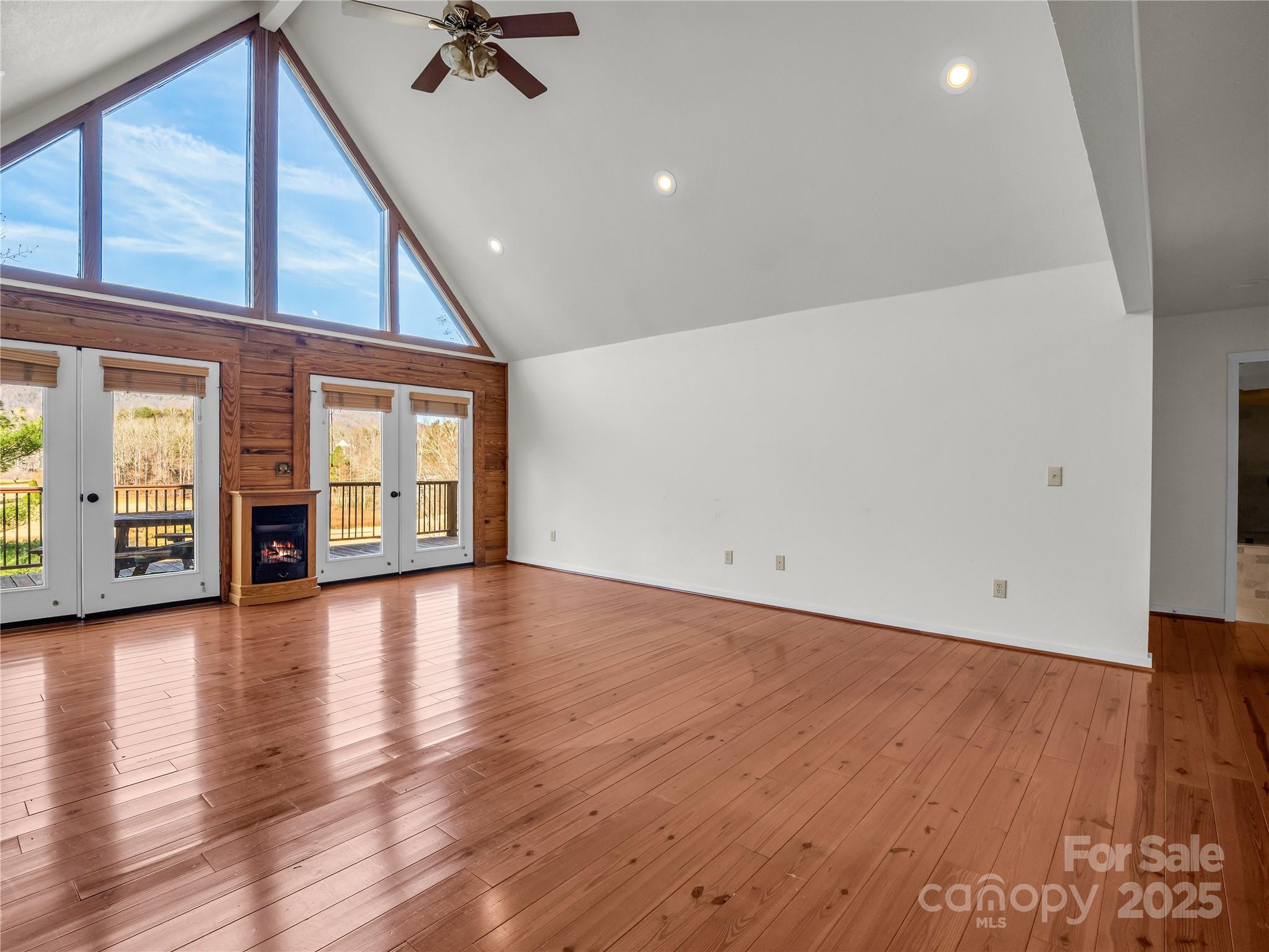 134 Raleigh Drive Lake Lure NC 28746