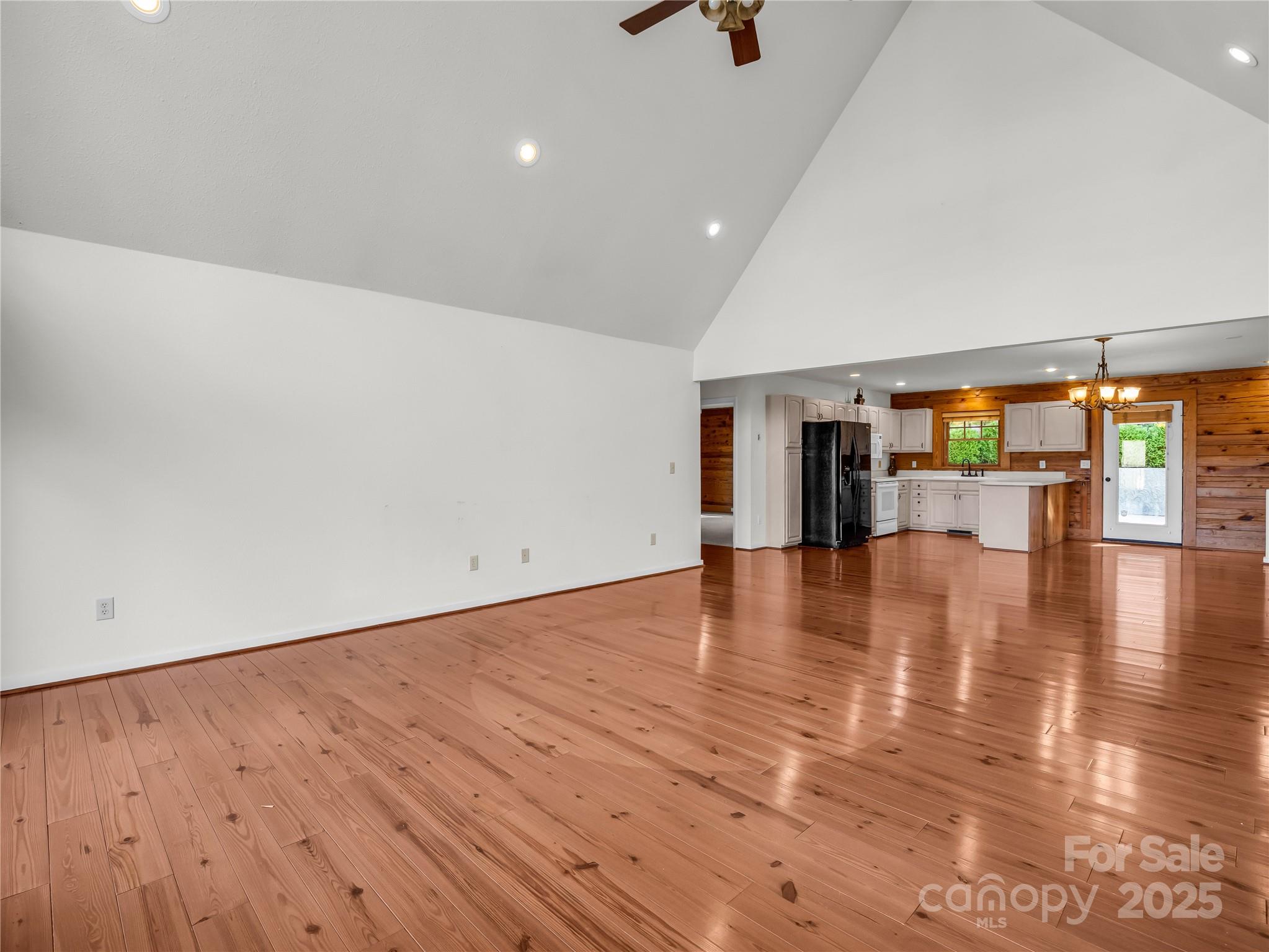 134 Raleigh Drive Lake Lure NC 28746