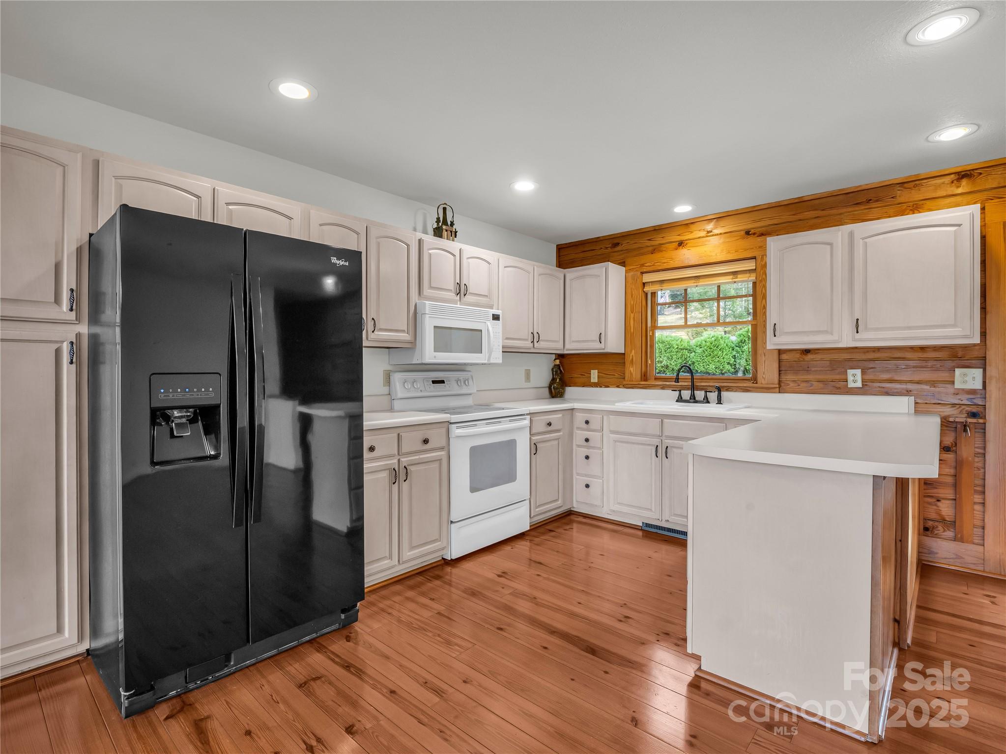 134 Raleigh Drive Lake Lure NC 28746
