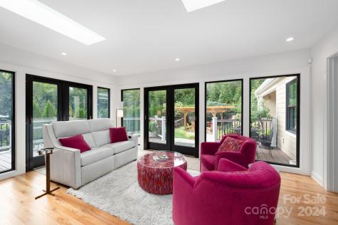 48 S Griffing Boulevard Asheville NC 28804