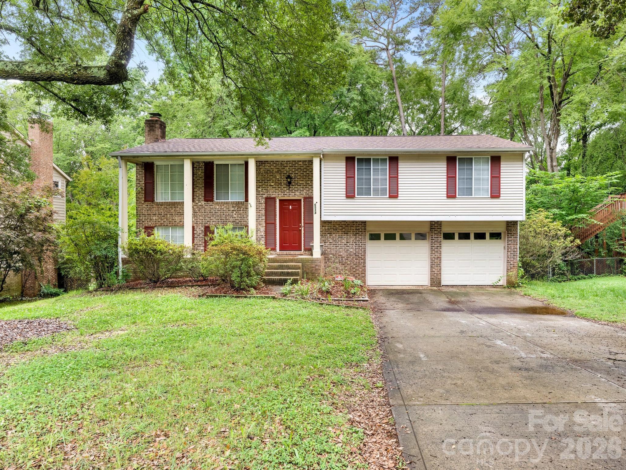 6534 Rollingridge Drive Charlotte NC 28211