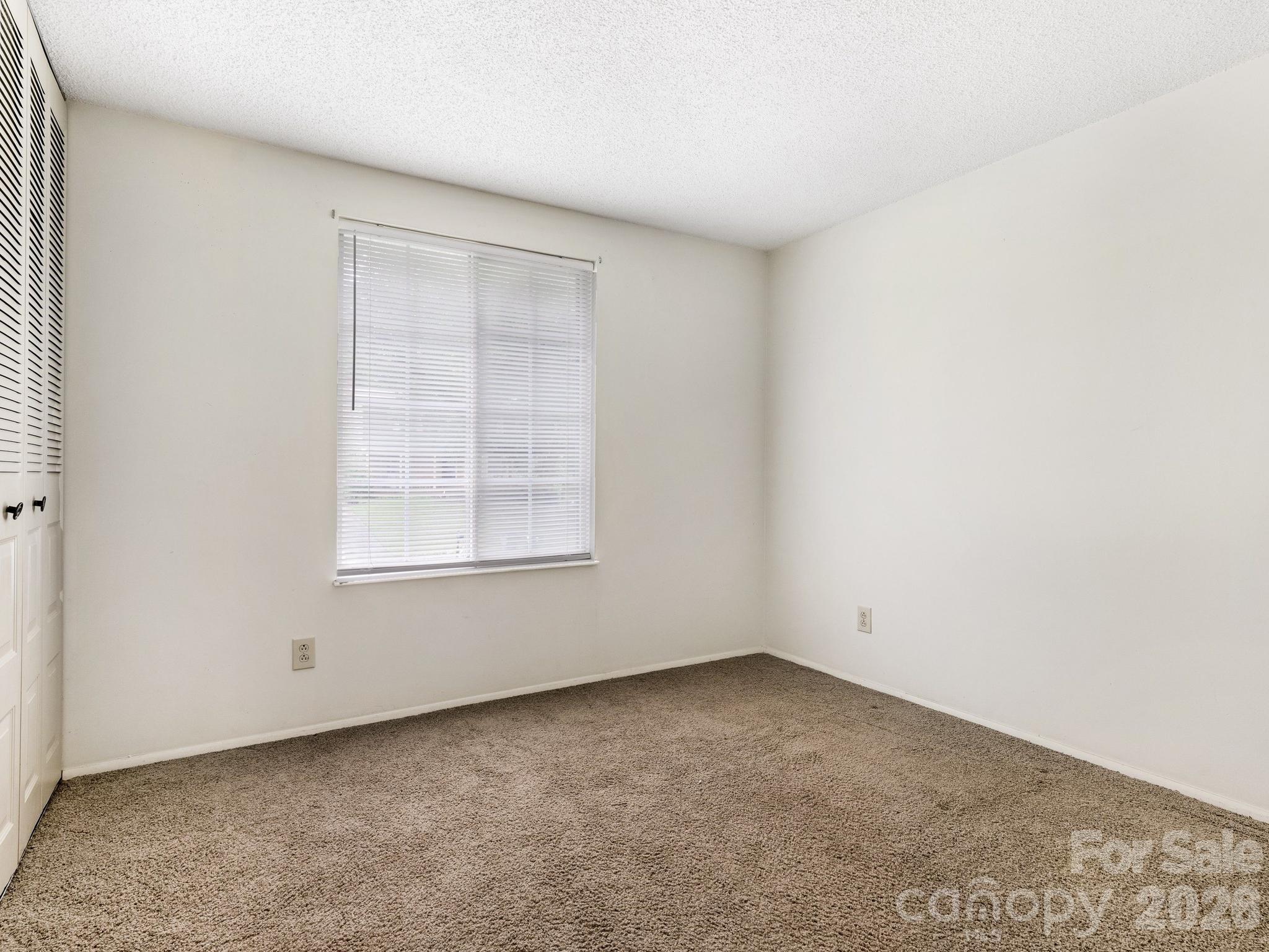 6534 Rollingridge Drive Charlotte NC 28211