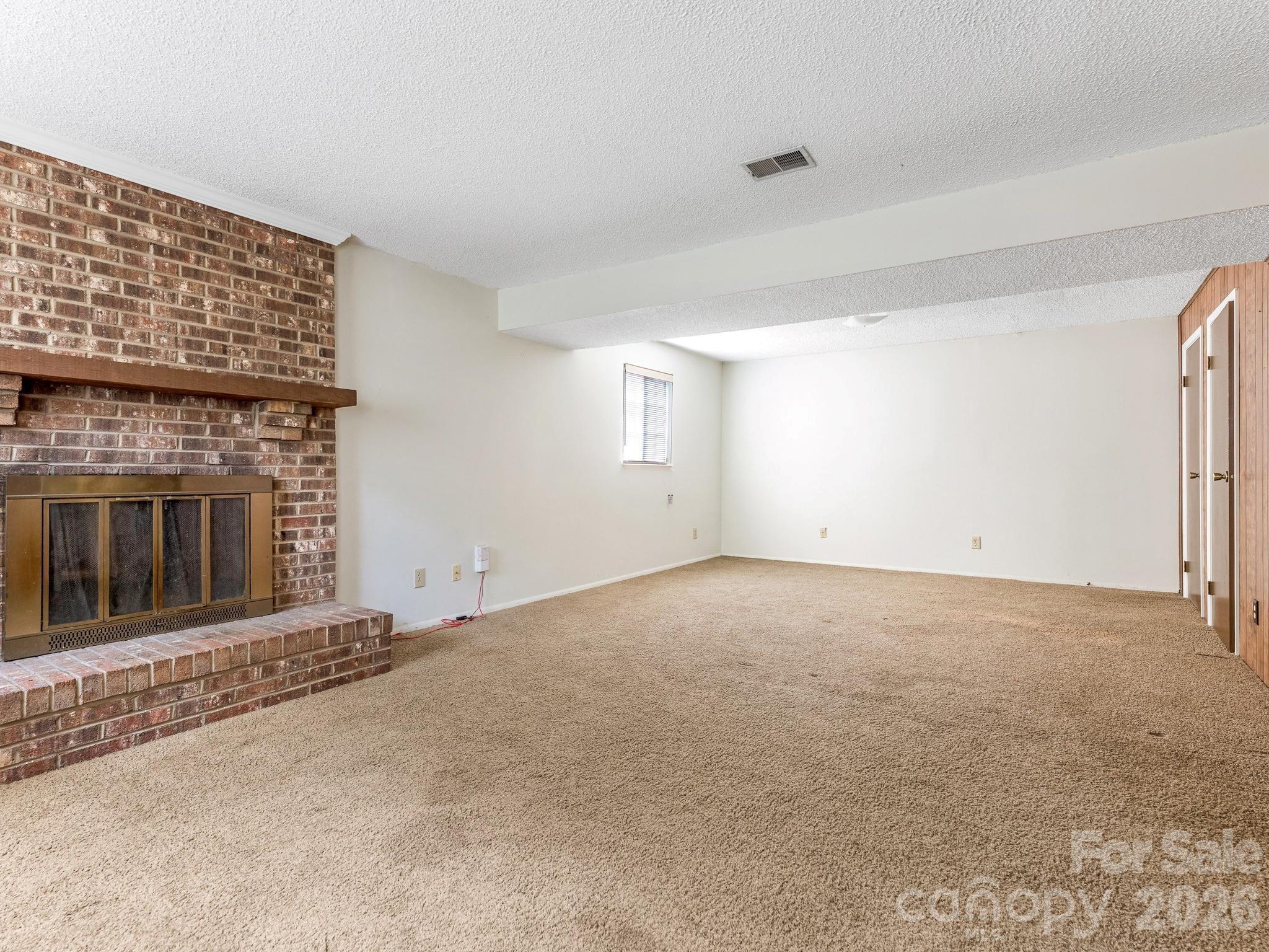 6534 Rollingridge Drive Charlotte NC 28211