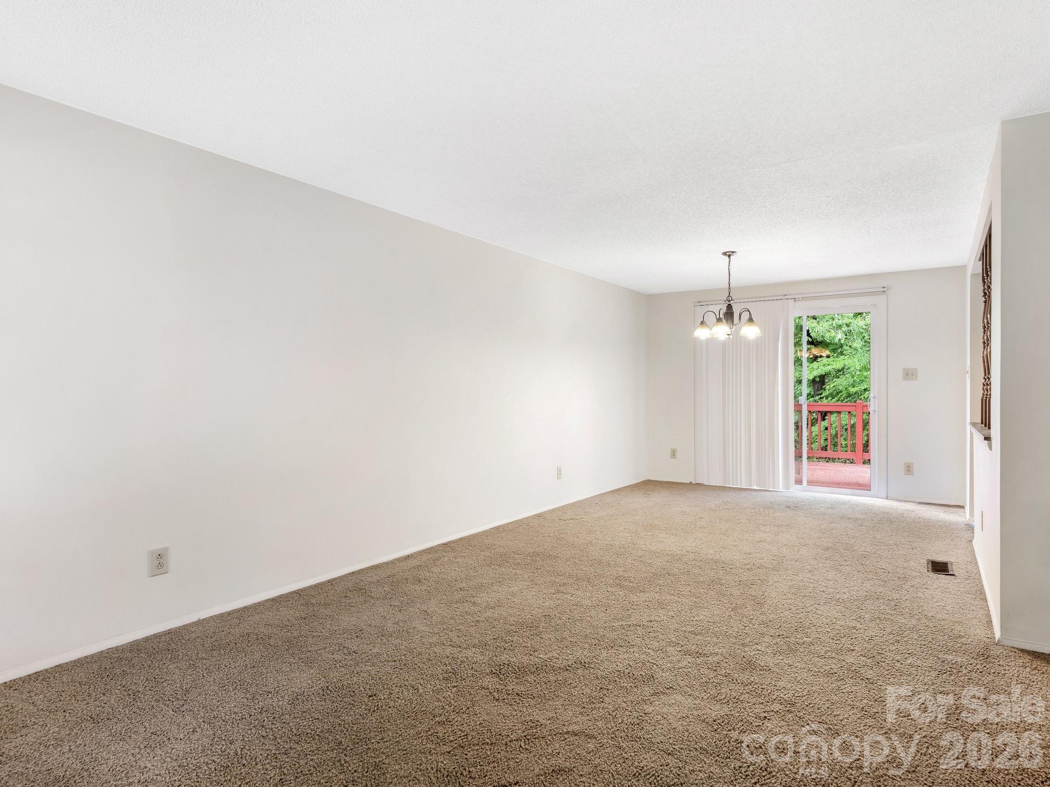 6534 Rollingridge Drive Charlotte NC 28211
