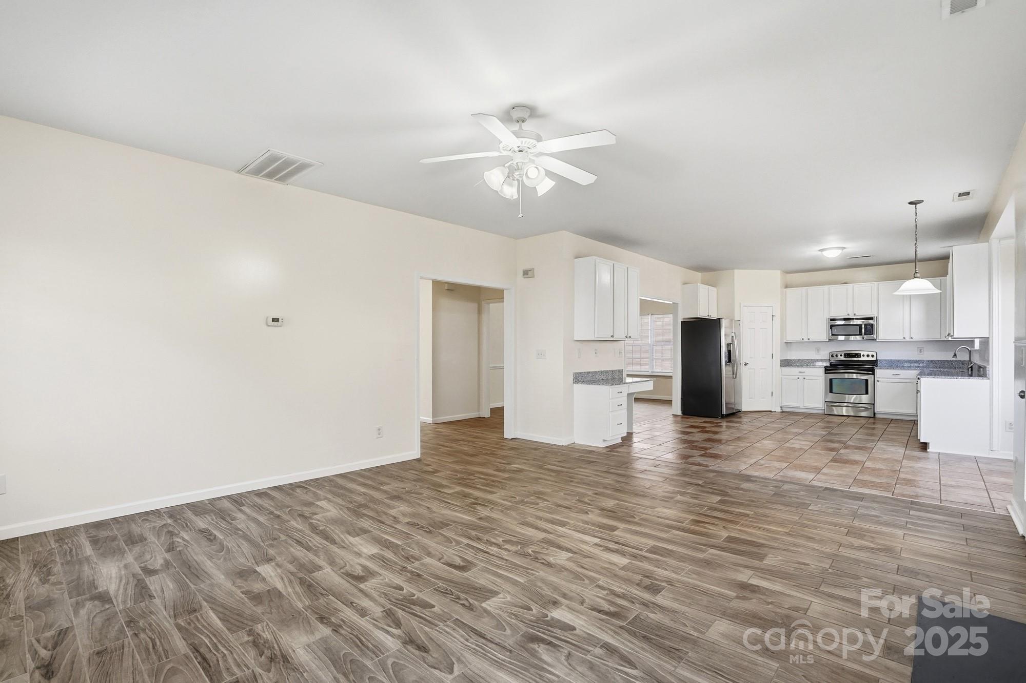 2019 Aberglen Drive Charlotte NC 28262