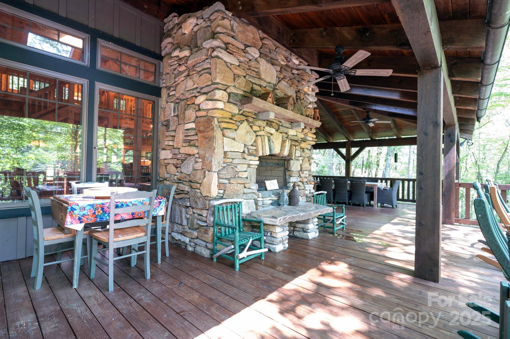 151 Sanctuary Drive Burnsville NC 28714