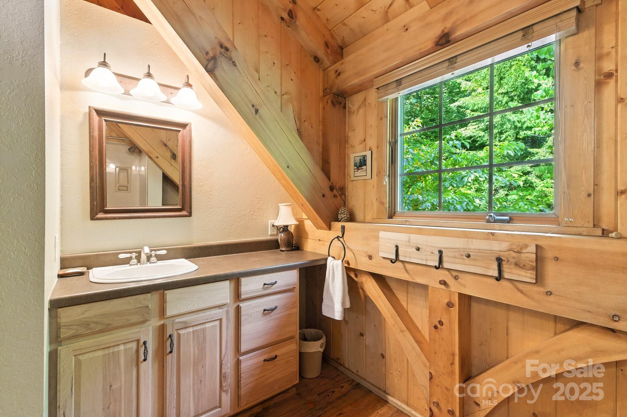 151 Sanctuary Drive Burnsville NC 28714