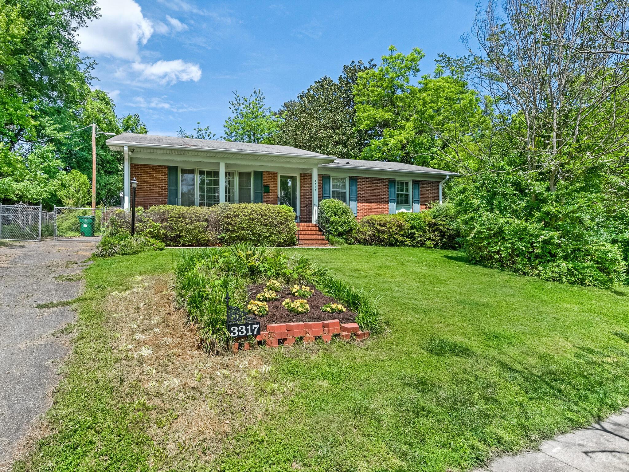 3317 Winterfield Place Charlotte NC 28205