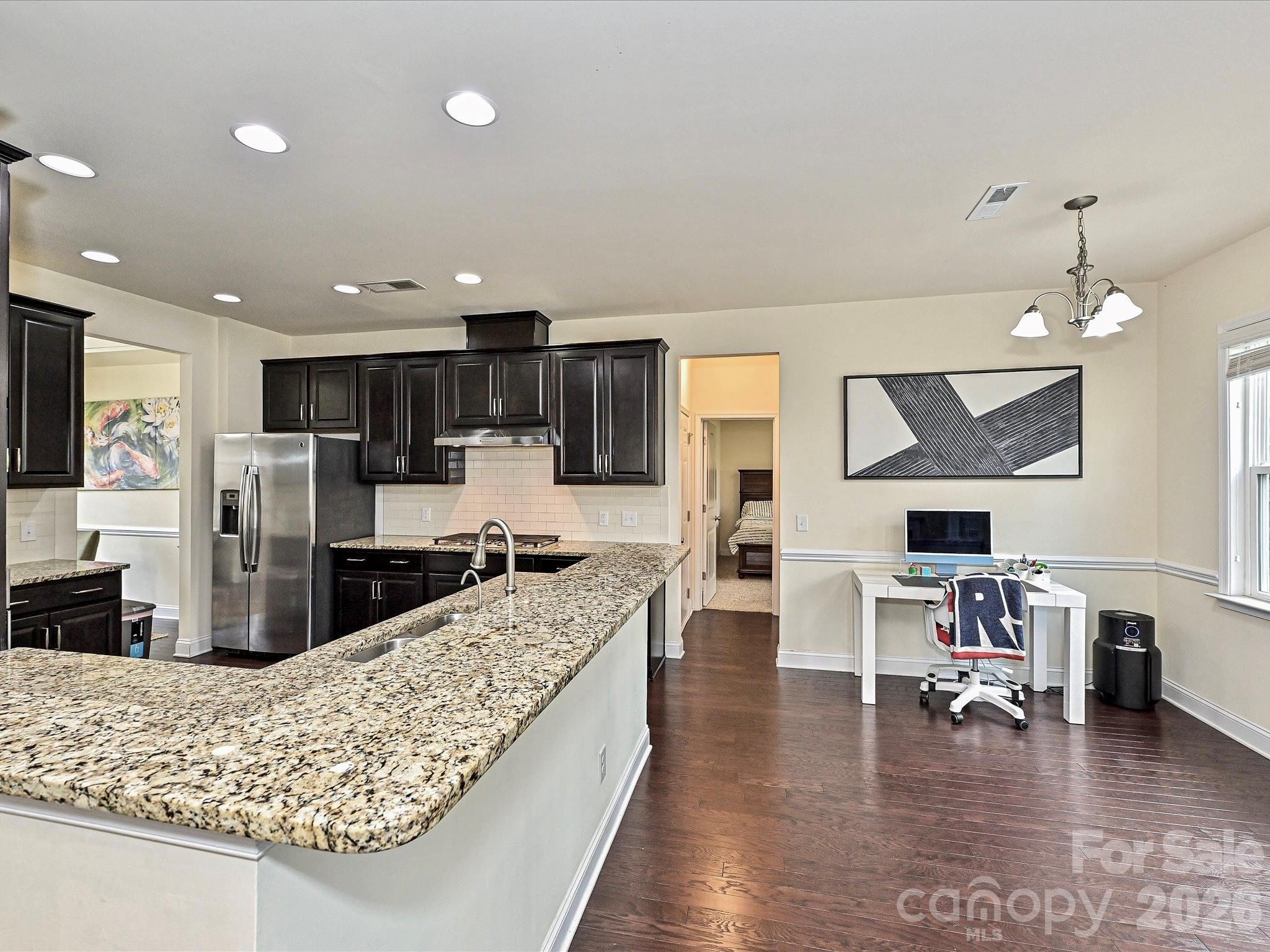8044 Frances Haven Drive Harrisburg NC 28075