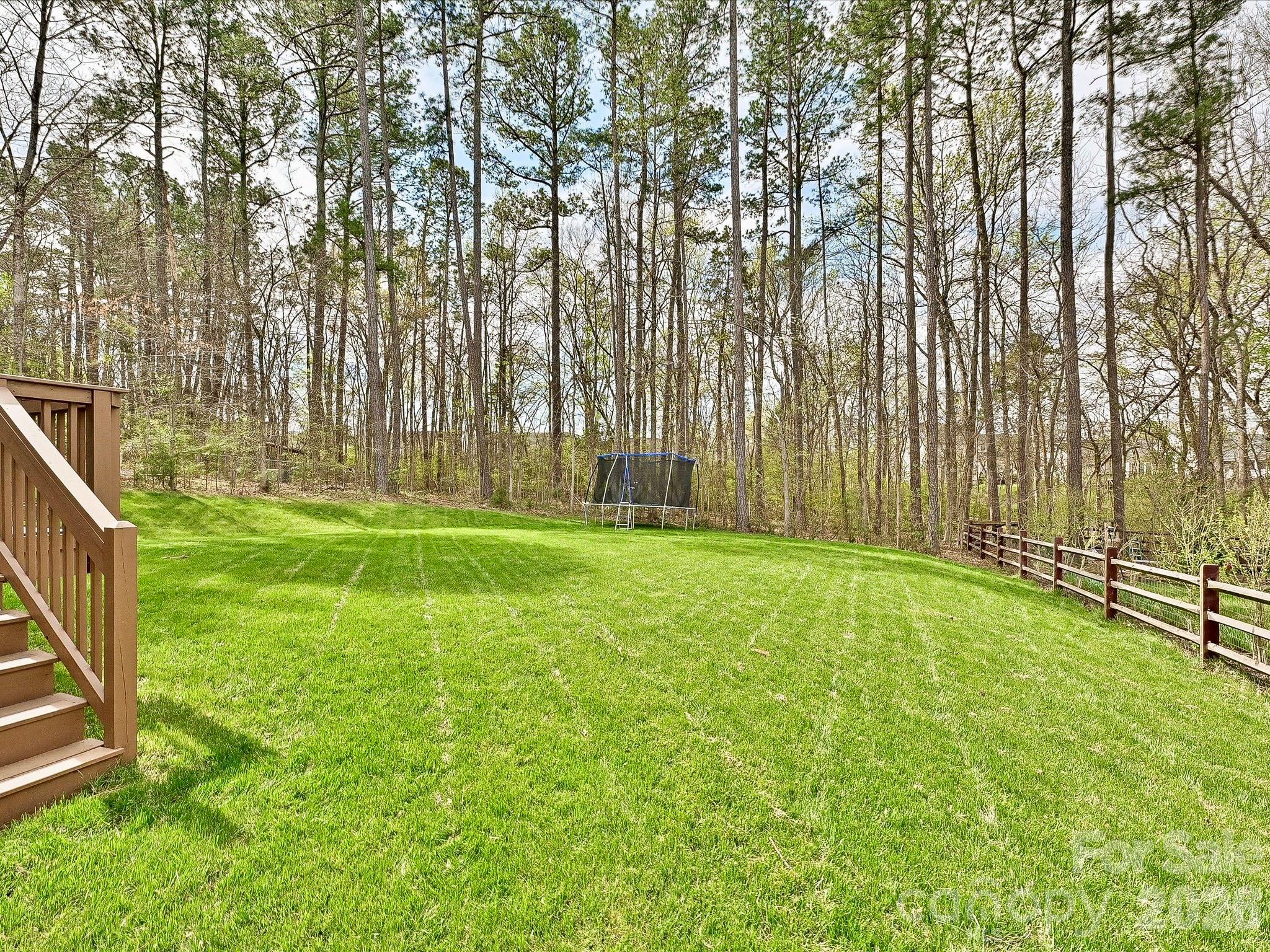 8044 Frances Haven Drive Harrisburg NC 28075