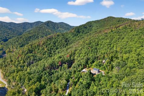 8026 Buck Creek Road Marion NC 28752