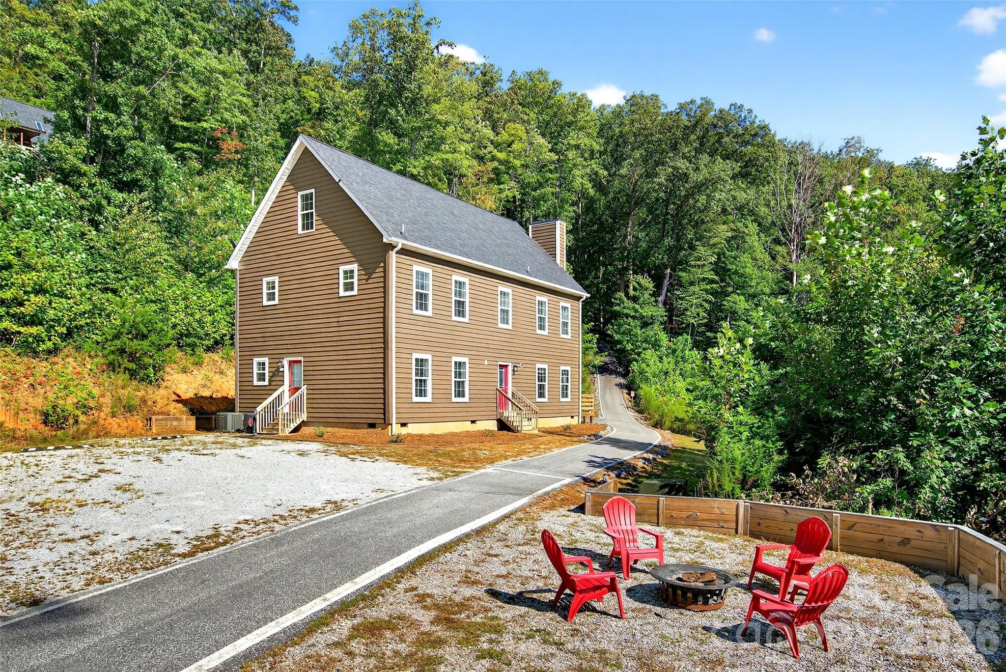 8026 Buck Creek Road Marion NC 28752