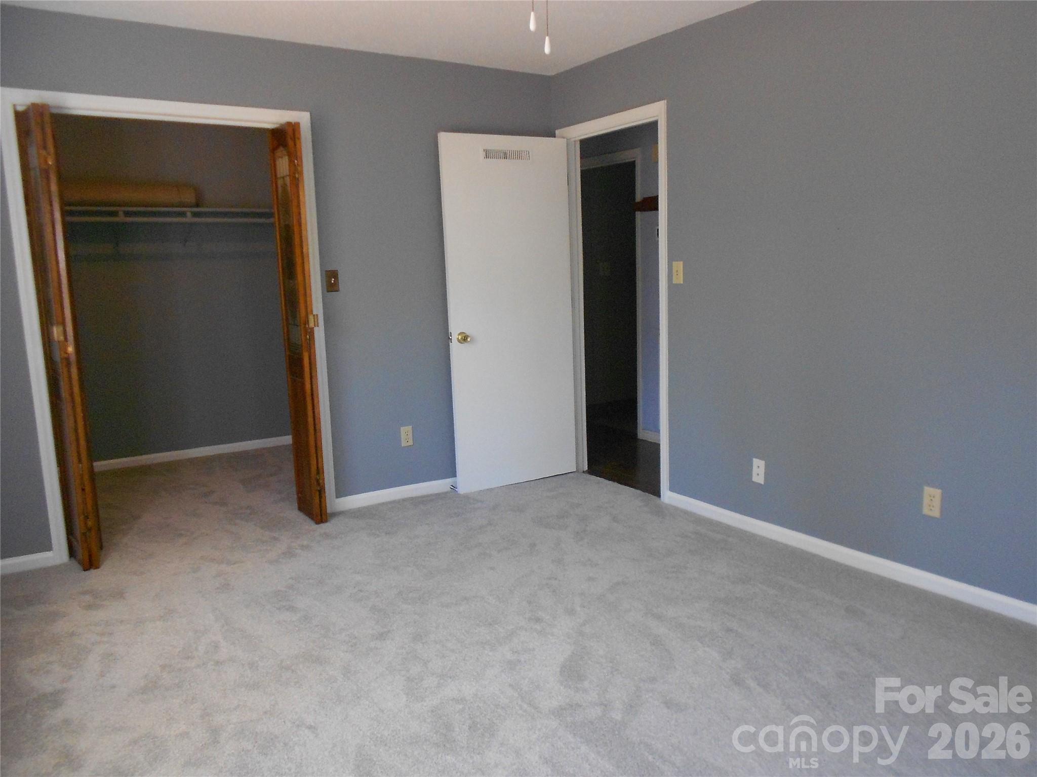 8615 Lochinvar Drive Charlotte NC 28227