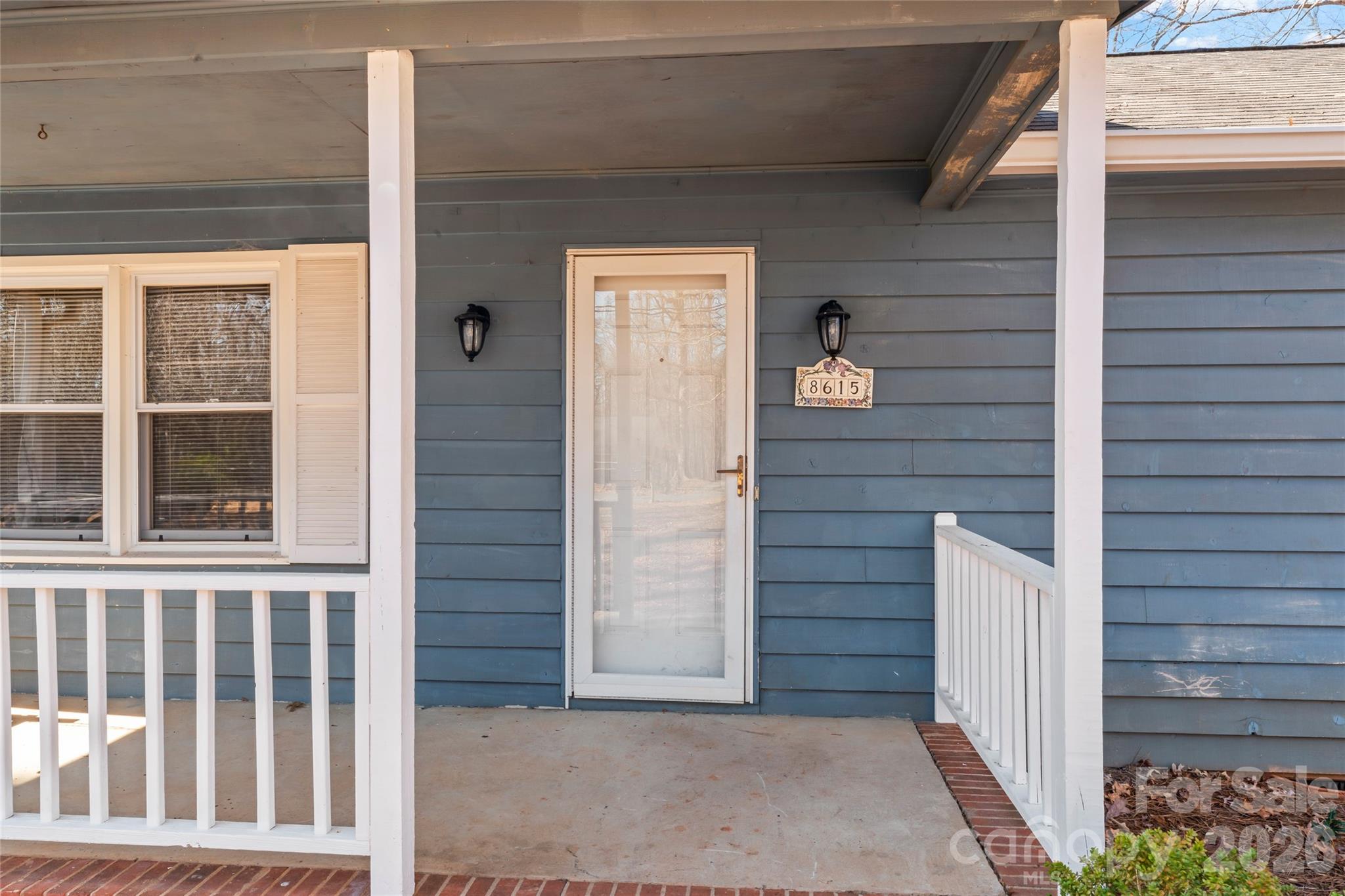 8615 Lochinvar Drive Charlotte NC 28227