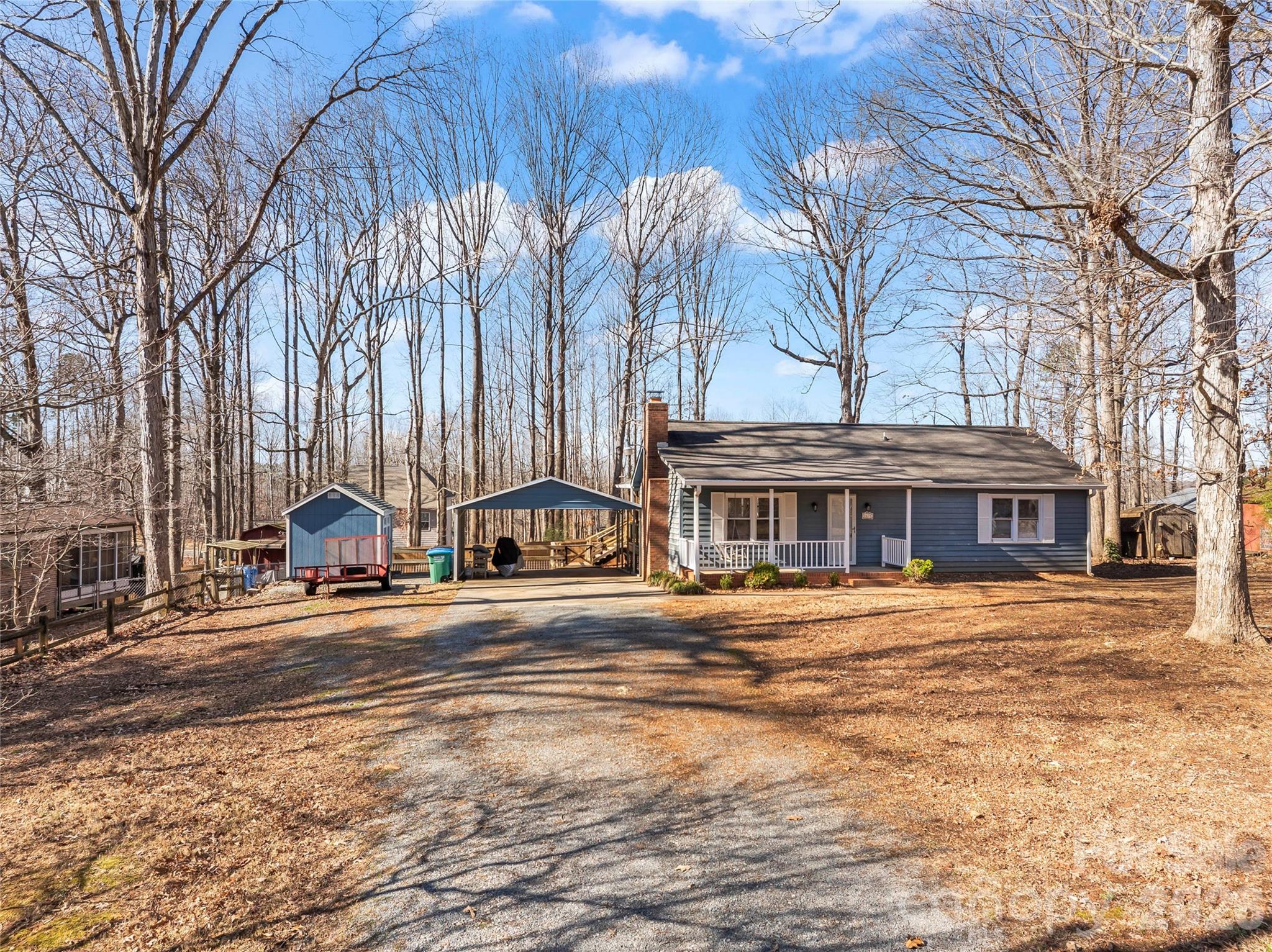 8615 Lochinvar Drive Charlotte NC 28227