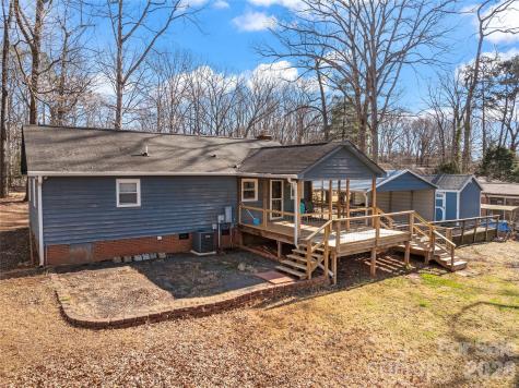 8615 Lochinvar Drive Charlotte NC 28227