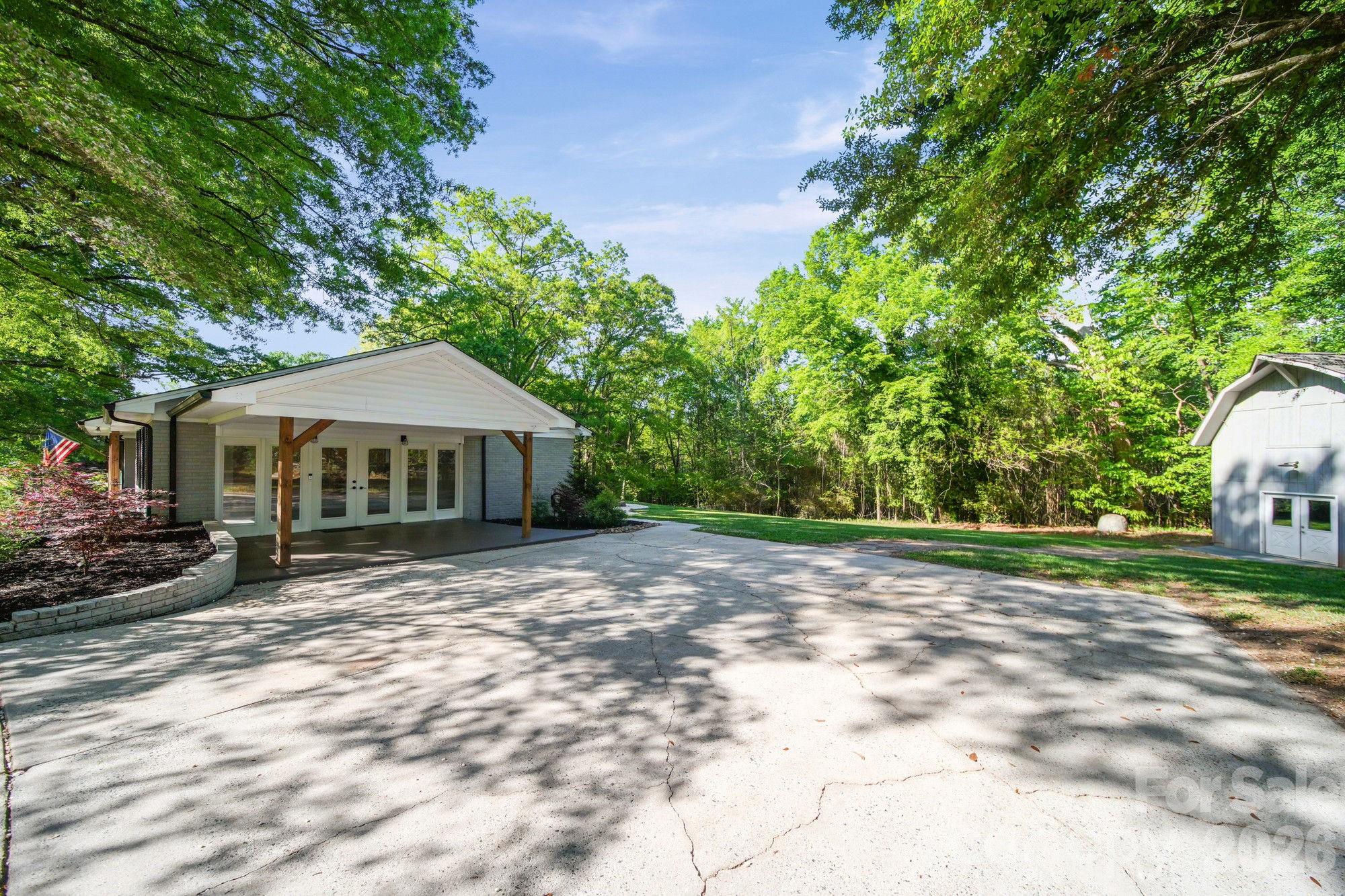 570 Crestside Drive SE Concord NC 28025