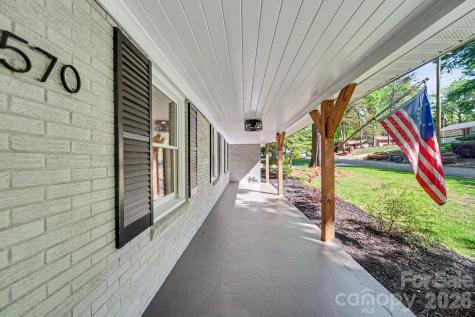 570 Crestside Drive SE Concord NC 28025