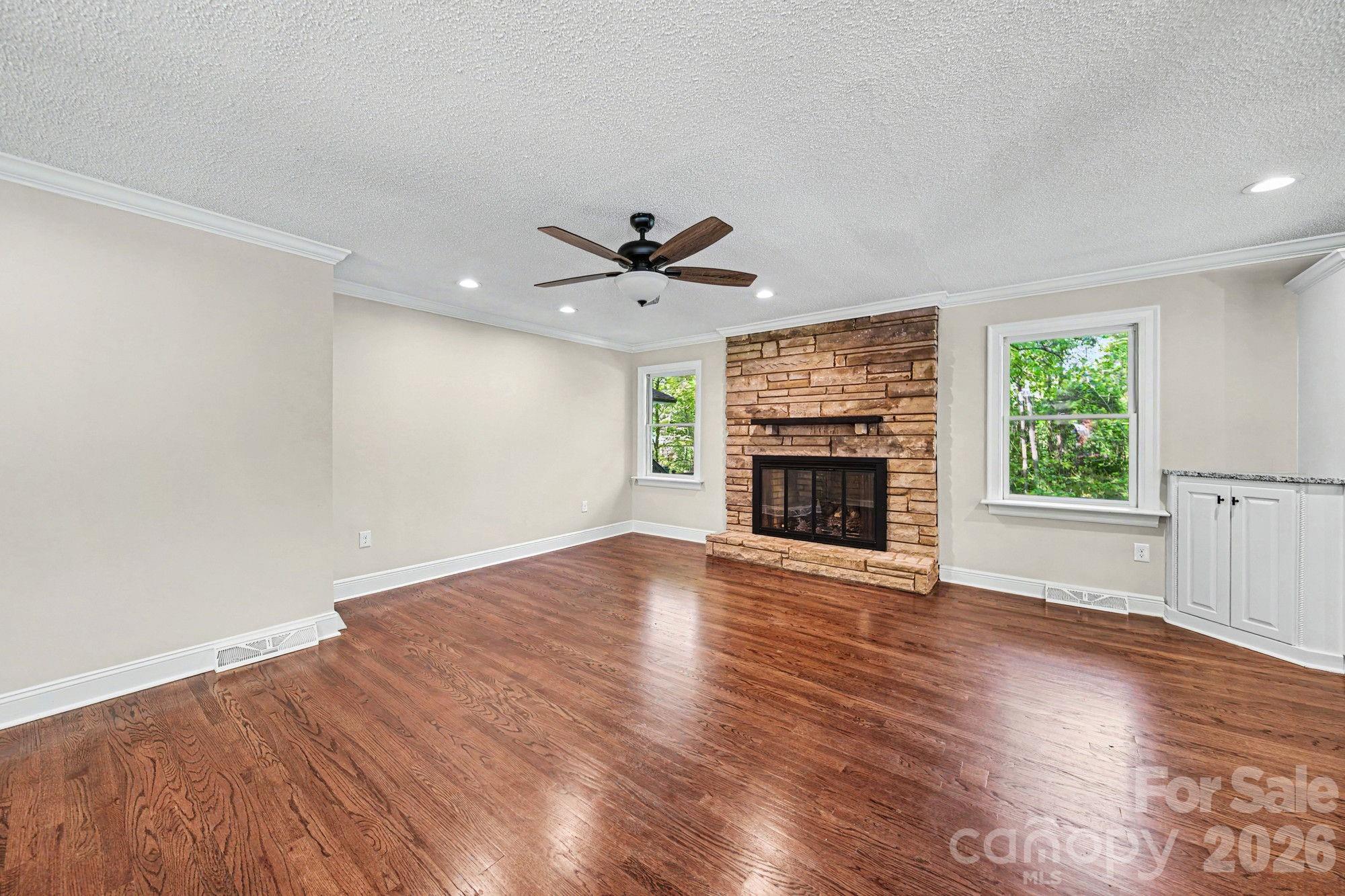 570 Crestside Drive SE Concord NC 28025