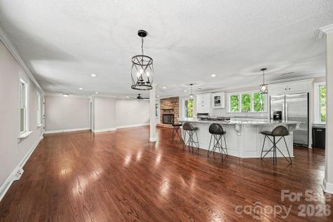 570 Crestside Drive SE Concord NC 28025