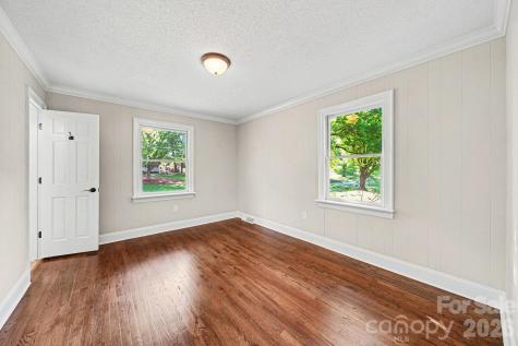 570 Crestside Drive SE Concord NC 28025