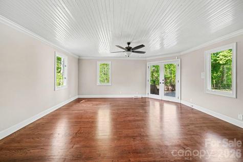 570 Crestside Drive SE Concord NC 28025