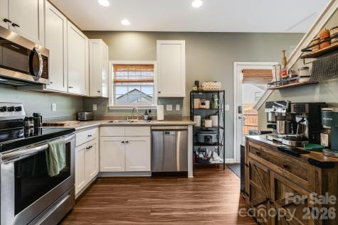 486 Cardwell Lane Fletcher NC 28732