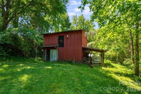 141 Coxe Road Rutherfordton NC 28139