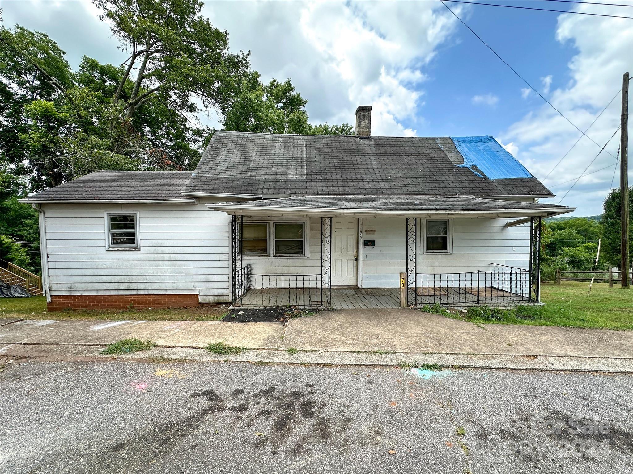 73 20th Avenue SW Hickory NC 28602