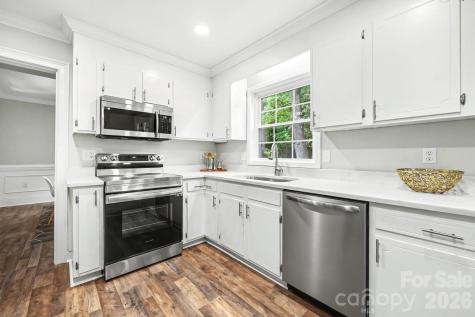 917 Winter Wood Drive Matthews NC 28105