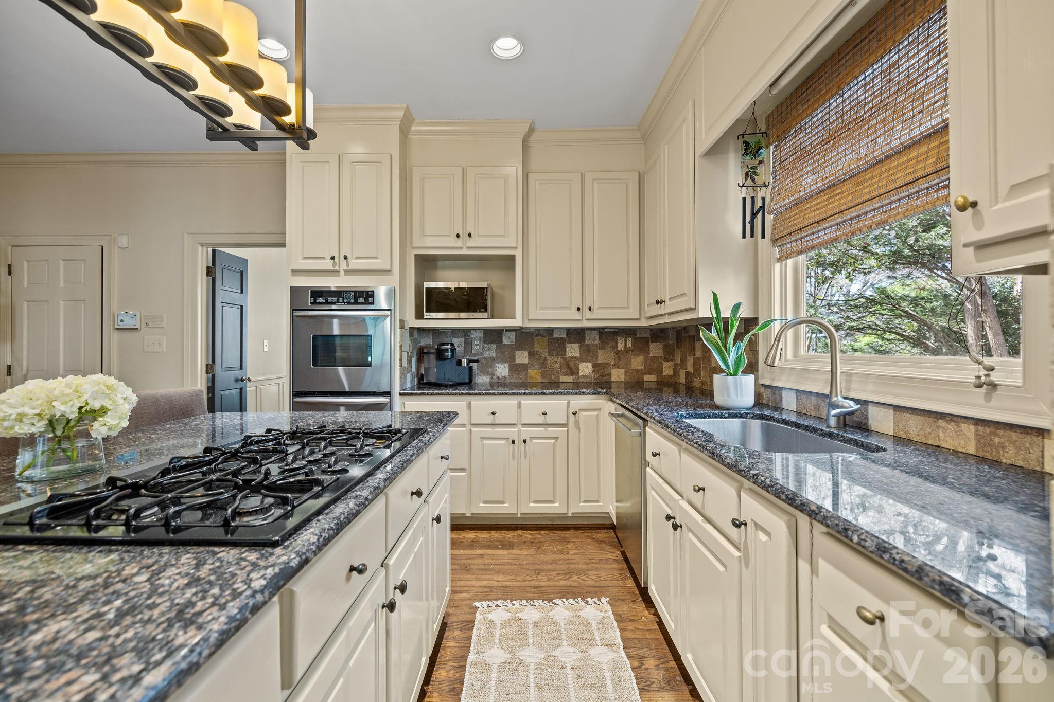 2727 Hampton Avenue Charlotte NC 28207