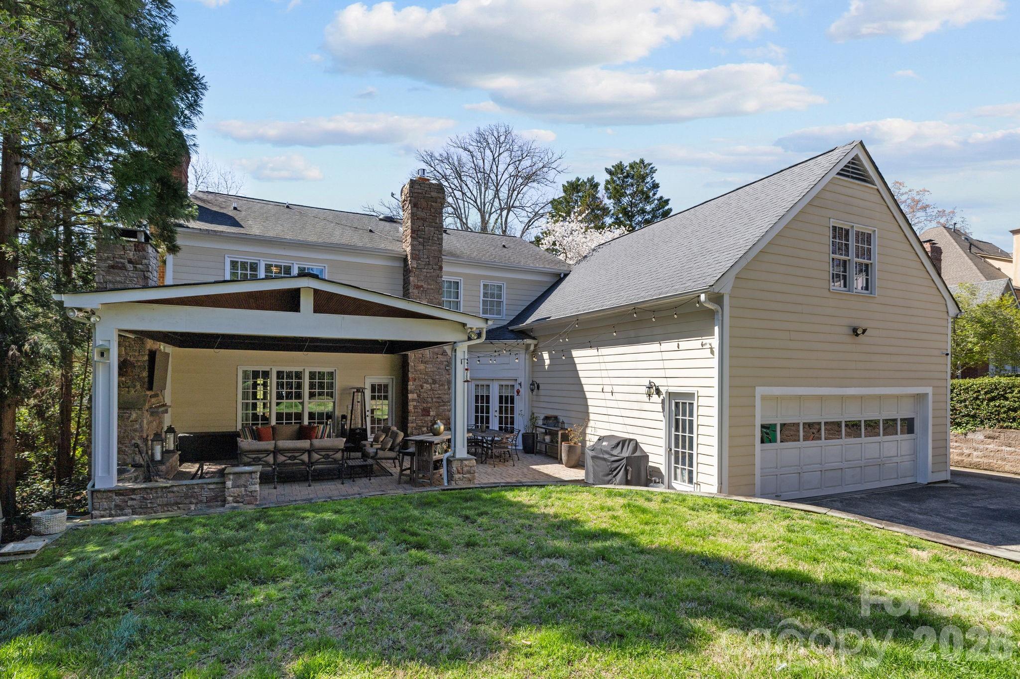 2727 Hampton Avenue Charlotte NC 28207
