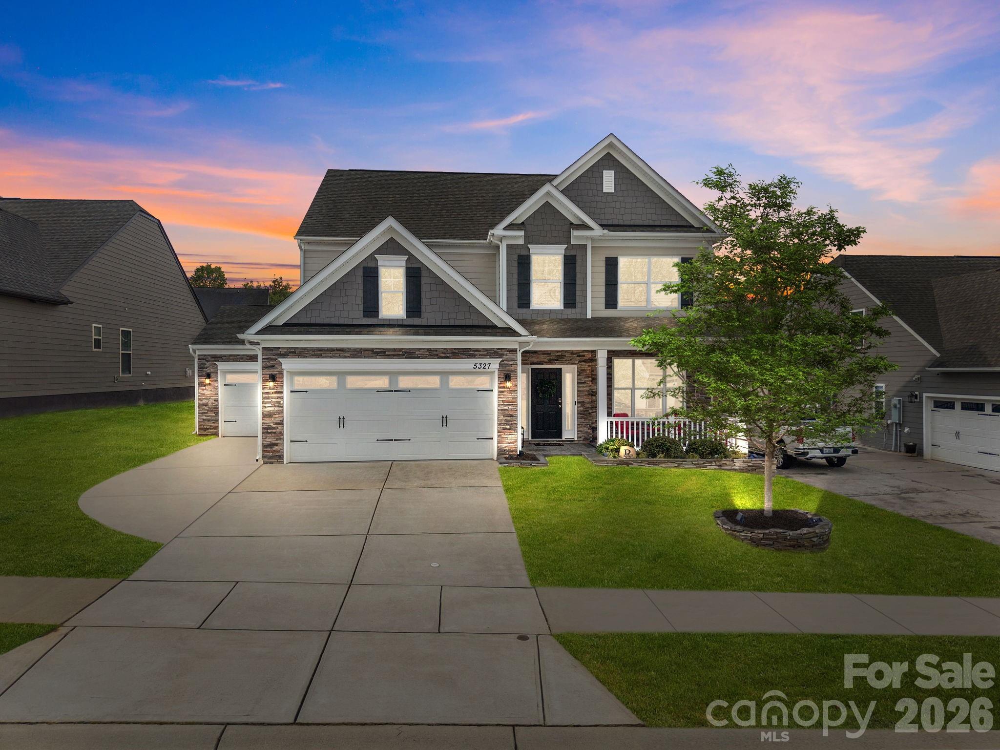 5327 Pembrey Drive Denver NC 28037