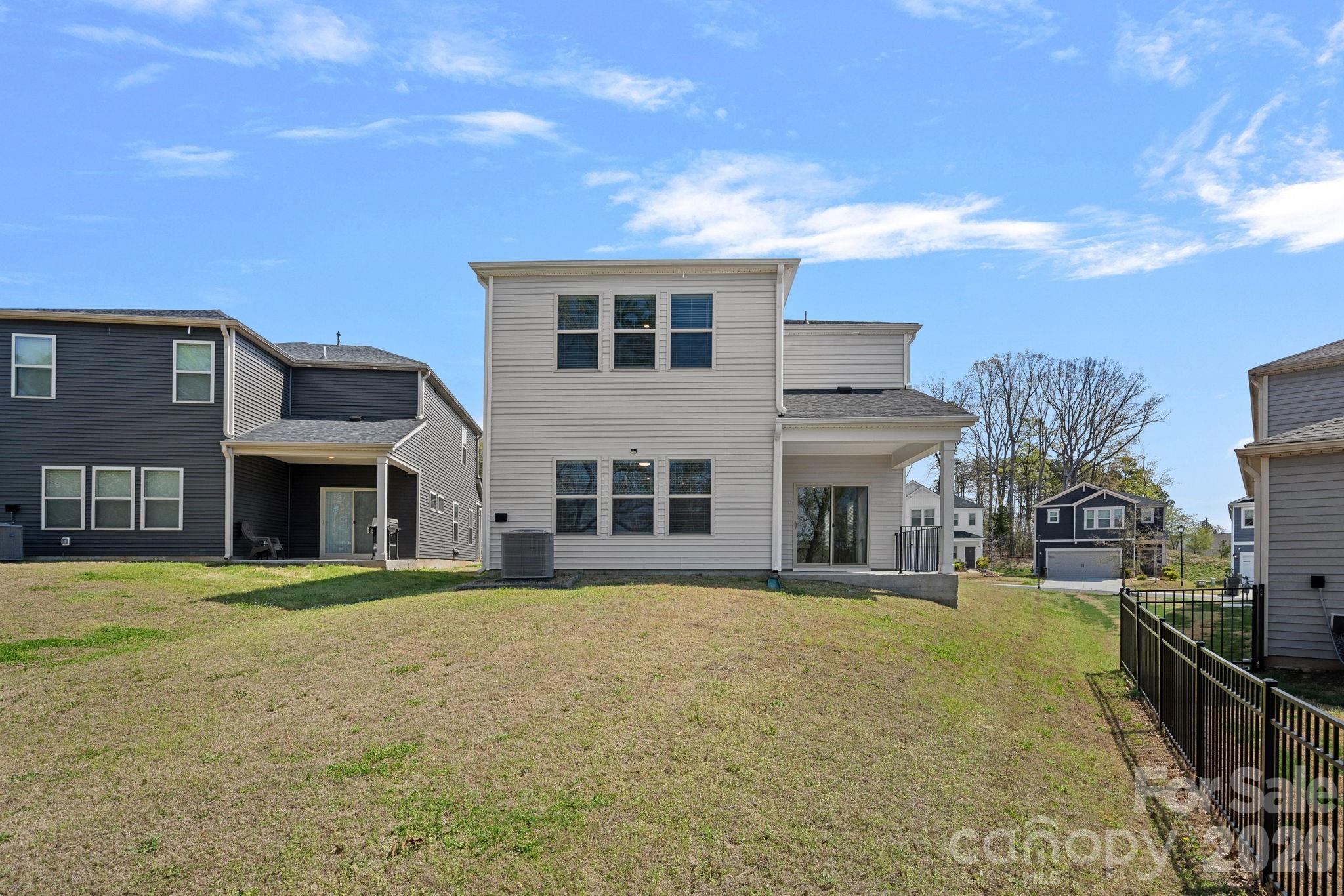 11935 Red Leaf Drive Charlotte NC 28215