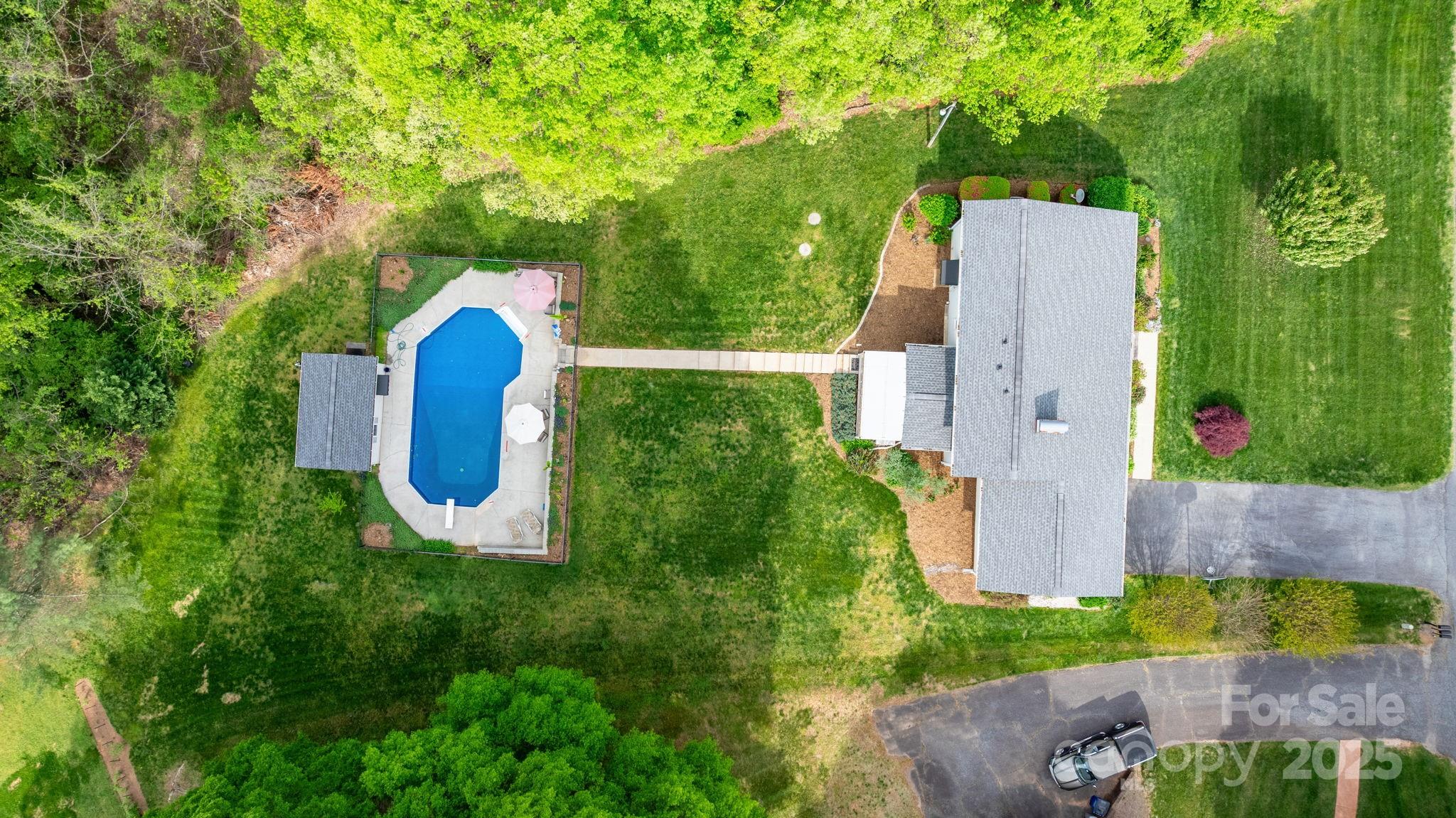 5486 Suttlemyre Lane Hickory NC 28601