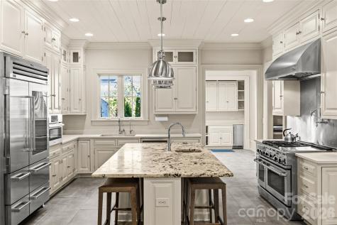 1794 Sterling Road Charlotte NC 28209