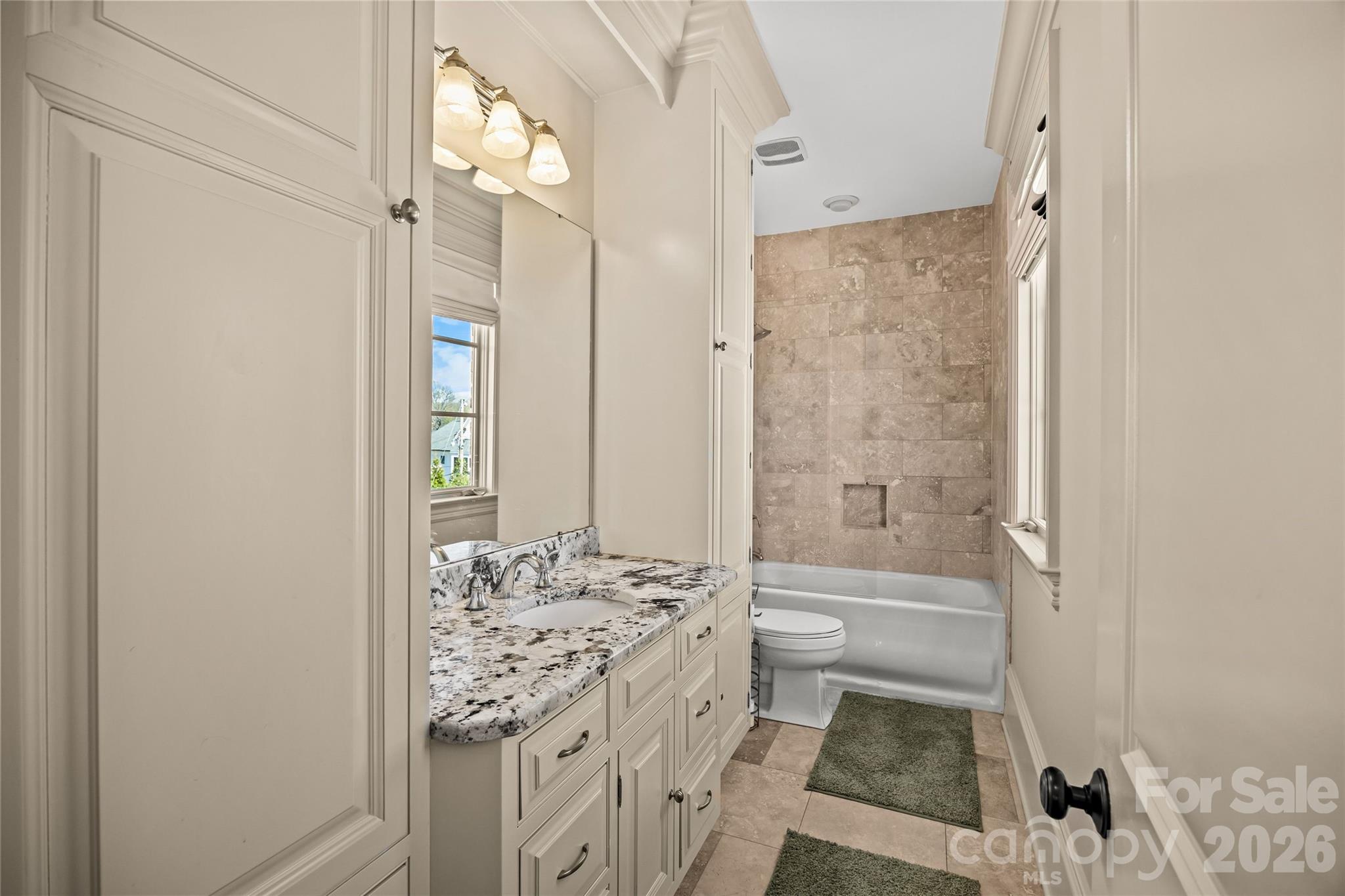 1794 Sterling Road Charlotte NC 28209