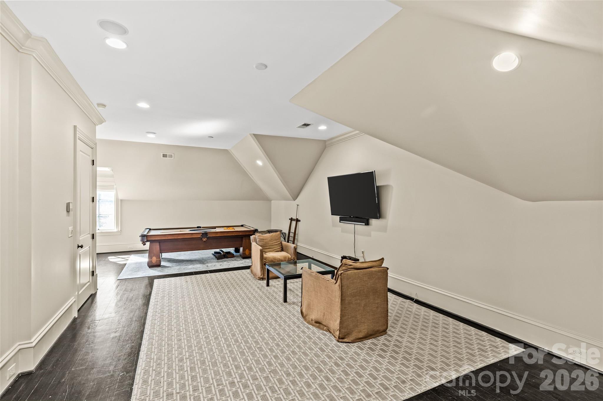 1794 Sterling Road Charlotte NC 28209