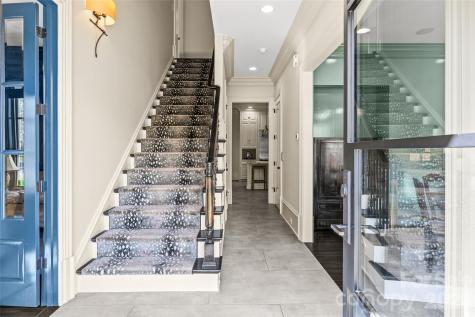 1794 Sterling Road Charlotte NC 28209