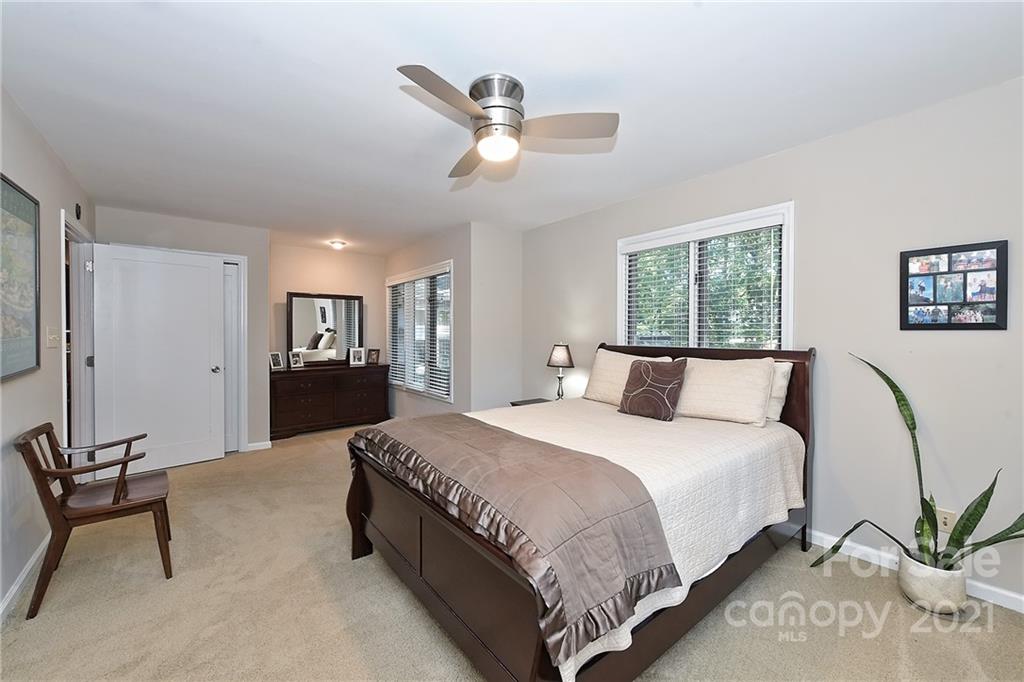 3011 Lauren Glen Road Charlotte NC 28226