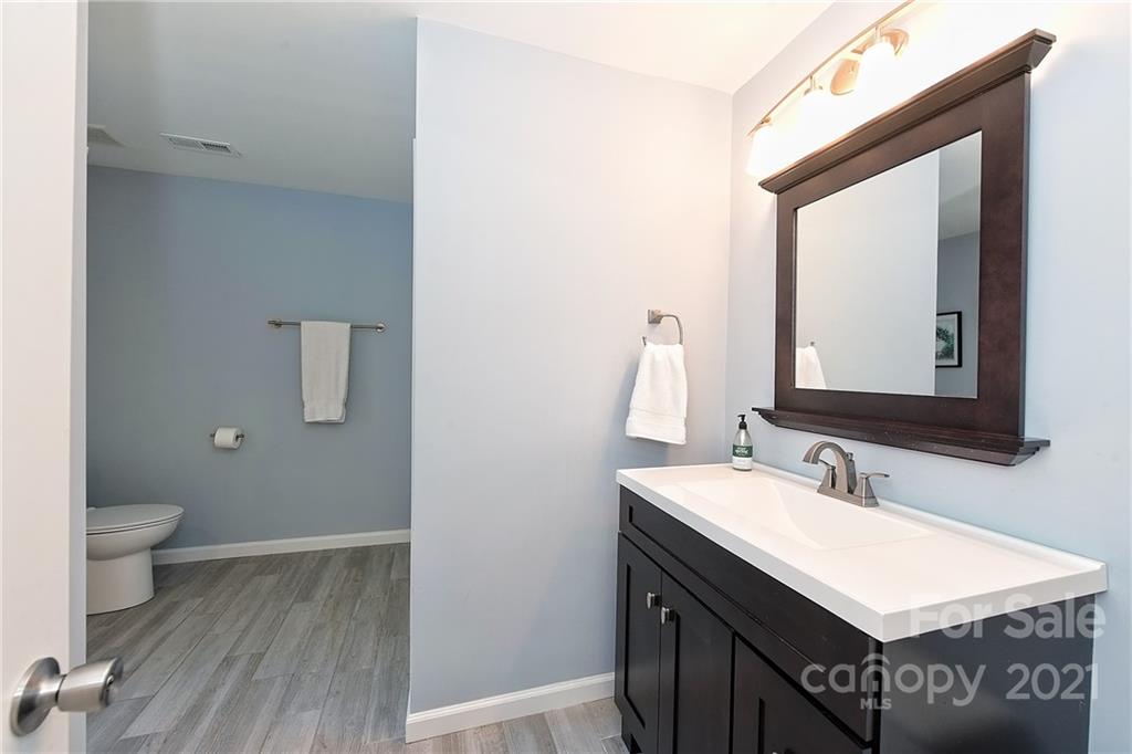3011 Lauren Glen Road Charlotte NC 28226