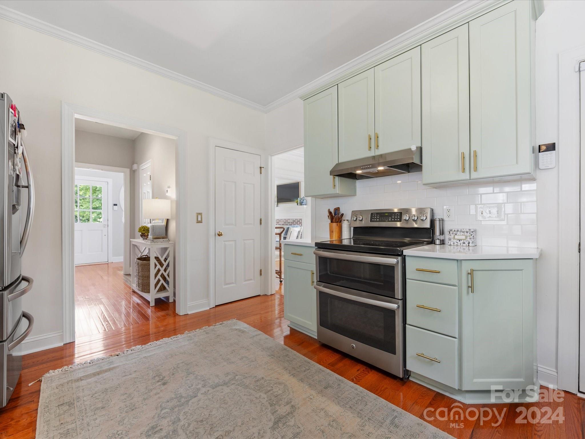 4556 Emory Lane Charlotte NC 28211