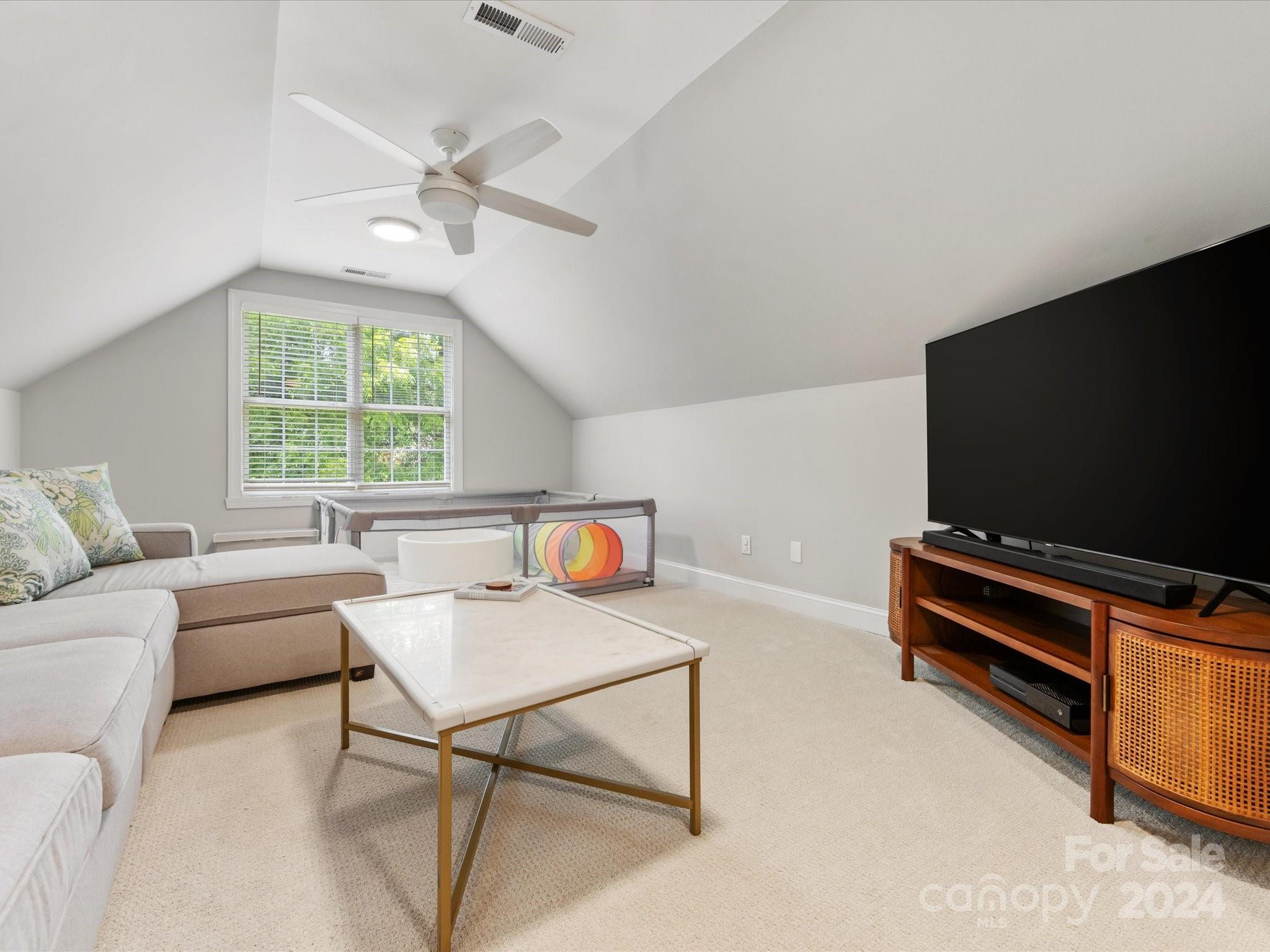 4556 Emory Lane Charlotte NC 28211